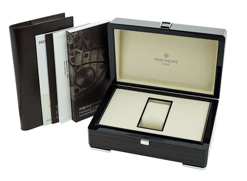 Patek Philippe Calatrava 5196G-001